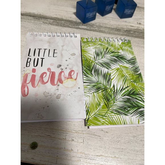 Assorted gifts - Picture 2 of 14